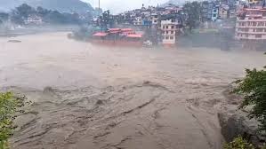 उत्तराखंड पर अगले पांच दिन रहेंगे भारी, मौसम विभाग ने जारी की बारिश की चेतावनी, जानिए कहां बरसेगी आफत